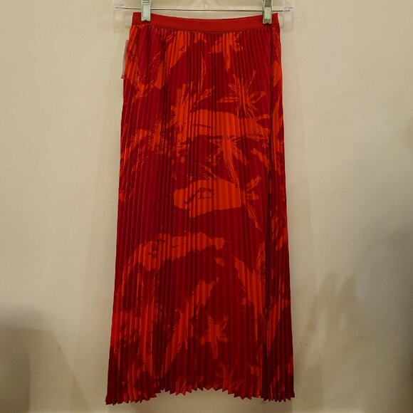 NWT Aritzia Babaton Pleated Maxi Skirt XXS - Picture 1 of 4